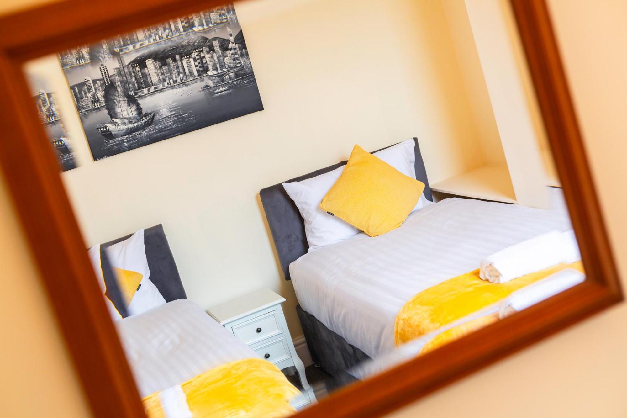 Newly Launched 3 Bedroom House With Free Parking Litherland المظهر الخارجي الصورة